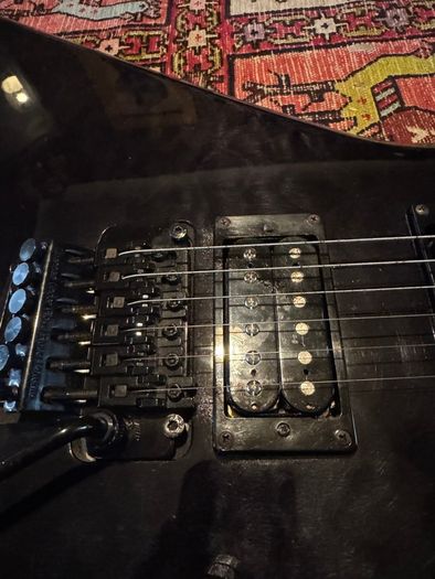 B.C. Rich Beast