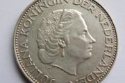 1961 Netherlands Kingdom Queen JULIANA Vintage Silver 2 1/2 Gulden Coin