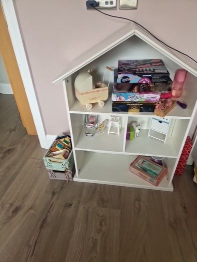 children bookcase/display shelf