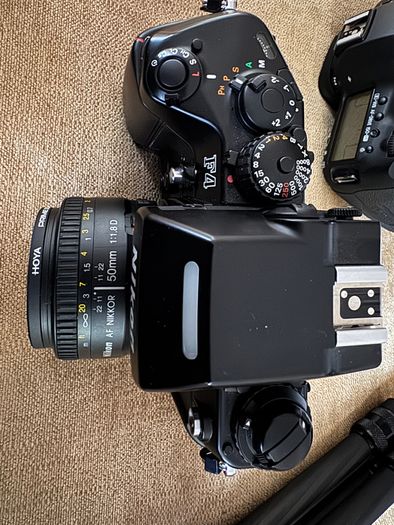 Nikon F4