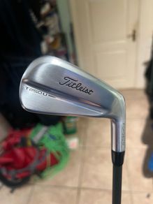 Titleist T250u 2 Iron
