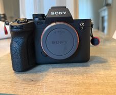 Sony A7 IV Body - Excellent Condition - Low Shutter Count (12,300)