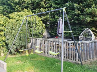 garden swing set