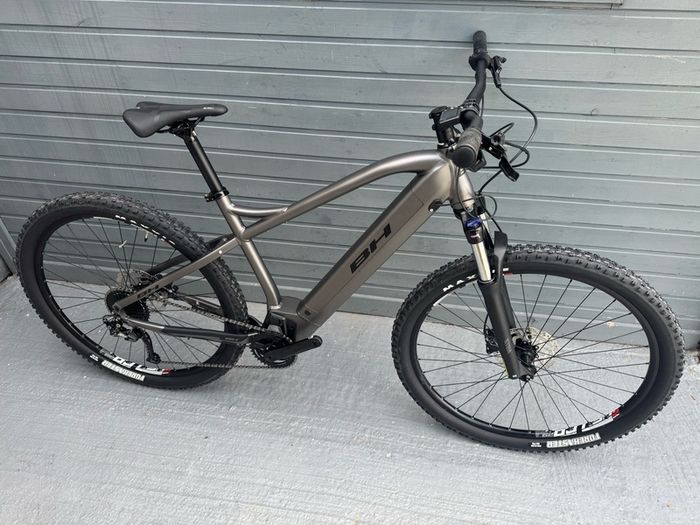 Free Delivery - 5 year warranty on BH Atom 29 Electric Bike