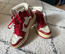 Nike Jordans Womens
