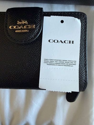 Coach - Black Zip Wallet - Never Used