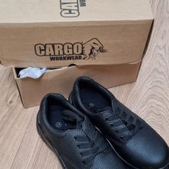 Safety shoes