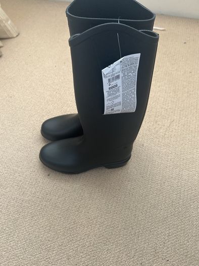 2 Pairs Children's Riding boots size EU 35(Uk2.5)