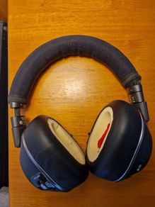 Wireless Headset - Plantronics Voyager 8200 UC