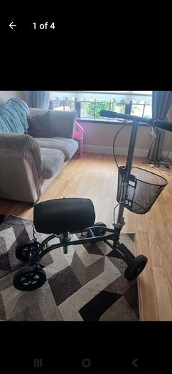knee scooter