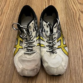 ASICS piranha runners