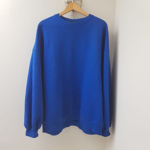 Melissa Bari sweatshirt