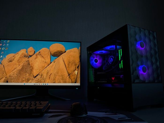 Fractal Design Ryzen 5 5600 Gaming Pc | 32gb Ram | 1tb Nvme Ssd | Asus Tuf Rtx 3060 12gb | Corsair Gold Psu