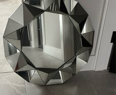 wall mirror