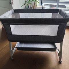 Bedside cot
