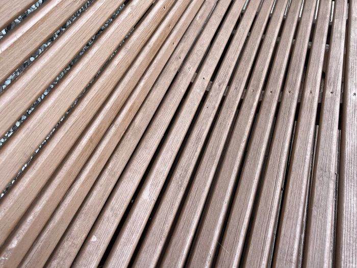 Wooden Rocking Seat delivery can be arranged