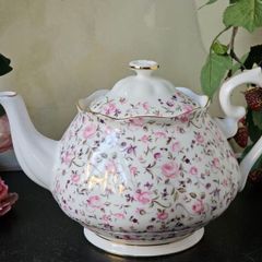 Royal Albert " Rose Confetti" Teapot 1.25L