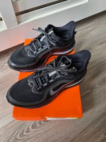 Nike Pegasus Premium