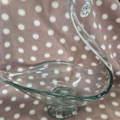 glass swan