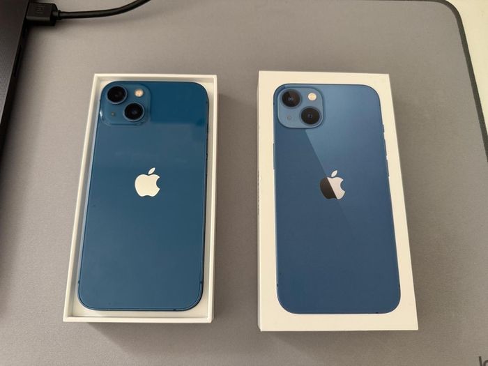 iPhone 13 128GB Blue