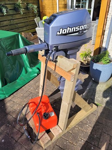 Johnson 8hp outboard - long shaft