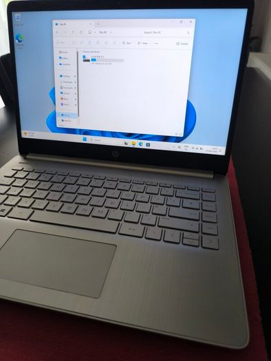 Hp 10 gen 14inch laptop