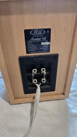 Classic HiFi System Cambridge Audio Amp plus Eltax Speakers