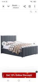 Kingsize plush velvet divan bed