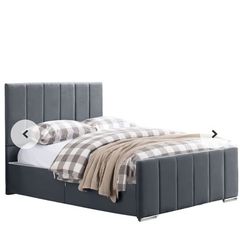 Kingsize plush velvet divan bed