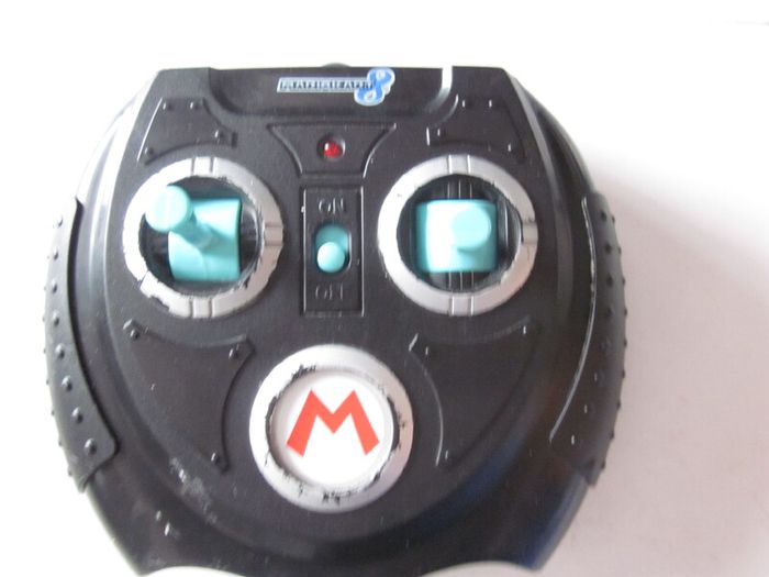 Nintendo Mario Kart 8 Anti Gravity RC Racer Remote Control Car