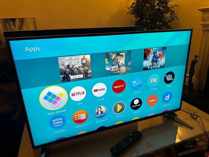 Panasonic Ultra HDR 4K TV