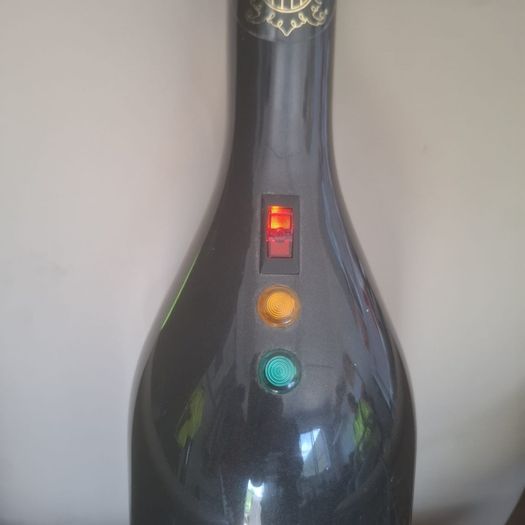 wine , champagne corker