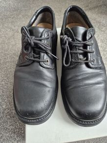 Clarks school shoes 7UK