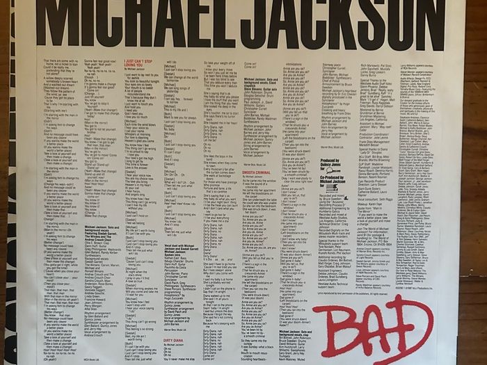 Michael Jackson BAD Original Irish  1987 release complete with inner lyrics sheet in vg+ condition