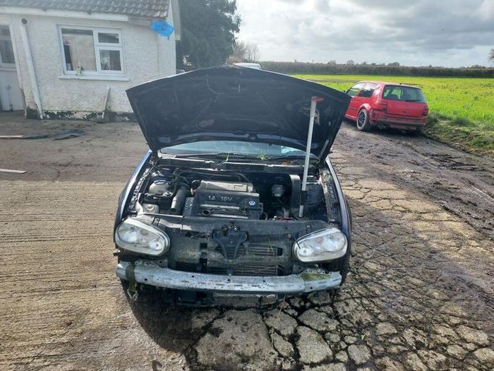 MK4 Golfs for breaking
