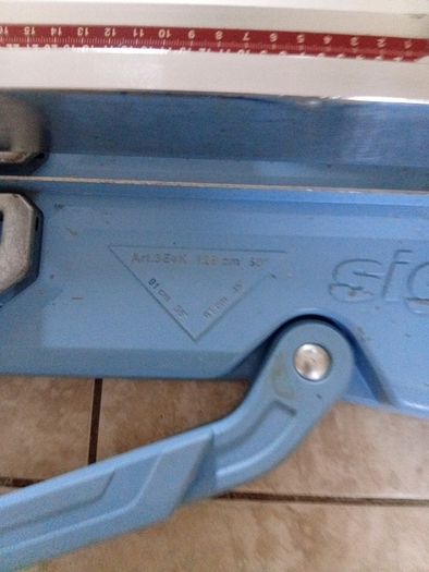 tile cutters