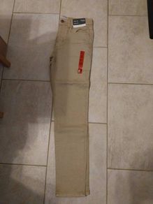 Bnwt slim fit w30l32