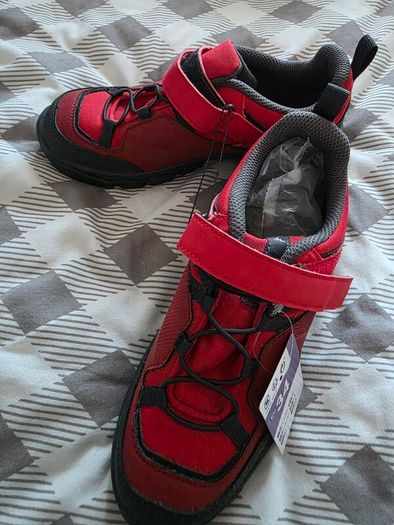 Boys Hiking Shoes Size 34 (UK1.5-2)