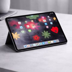 iPad Pro 12.9 (4th Gen) - 128GB - Space Grey + Magic Keyboard