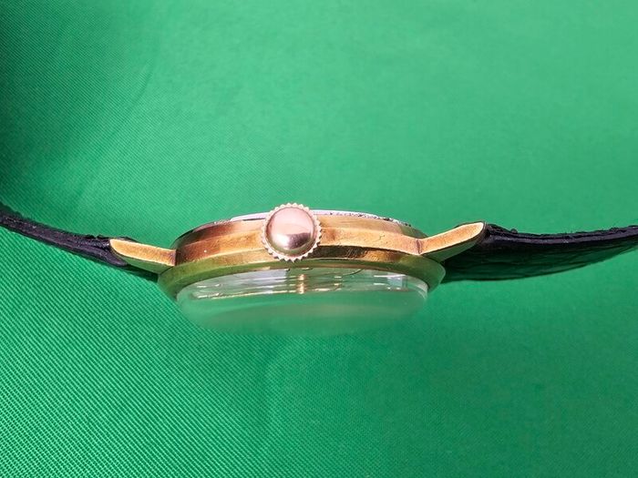 Vintage Swiss Made Ajax Incabloc Swiss Watch Gold Plated 1960s