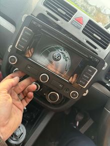 VW Touch screen radio