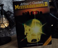 Arthur C. Clarke's Mysterious World ! Hardcover ! 1981 ! by Collins !