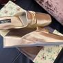 Dunlop gold metallic, low-wedge indoor slippers Image 4