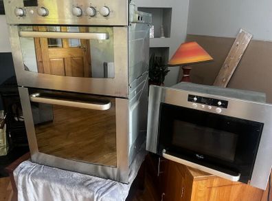 Whirlpool double oven and microwave