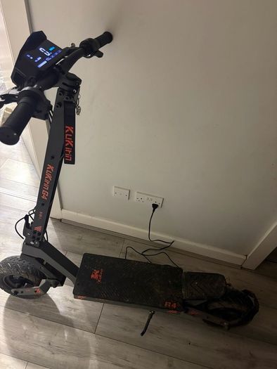 Kuugo Kirin G4 Electric Scooter