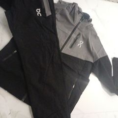 on cloud tracksuit