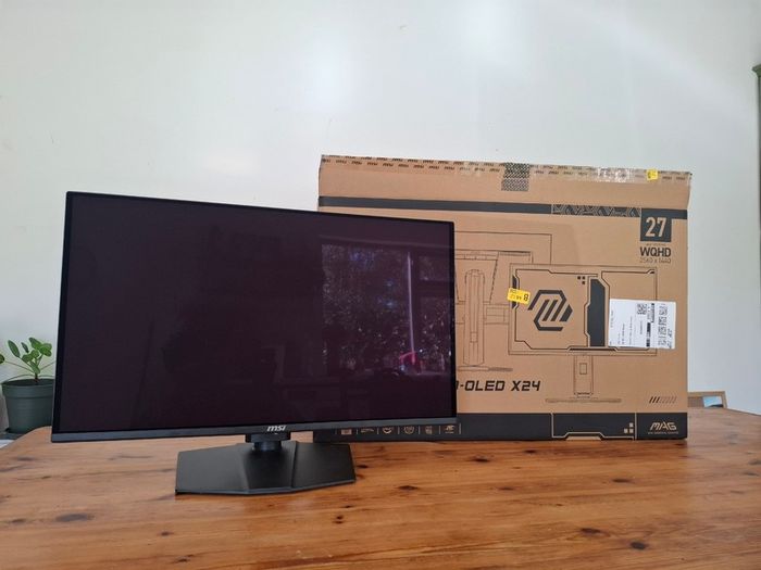 Oled monitor