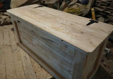 Blanket box