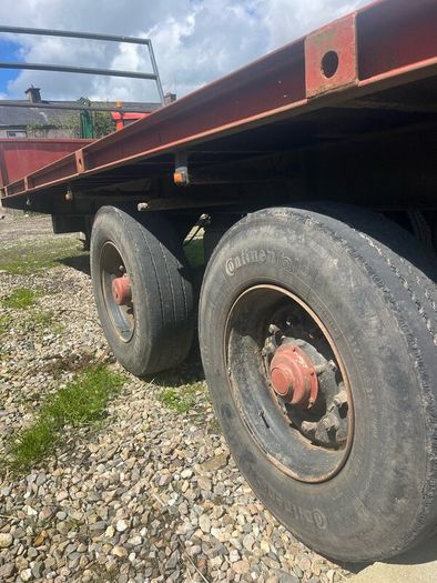 26 Foot bale trailer