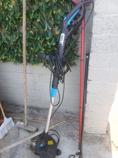 strimmer  macallister